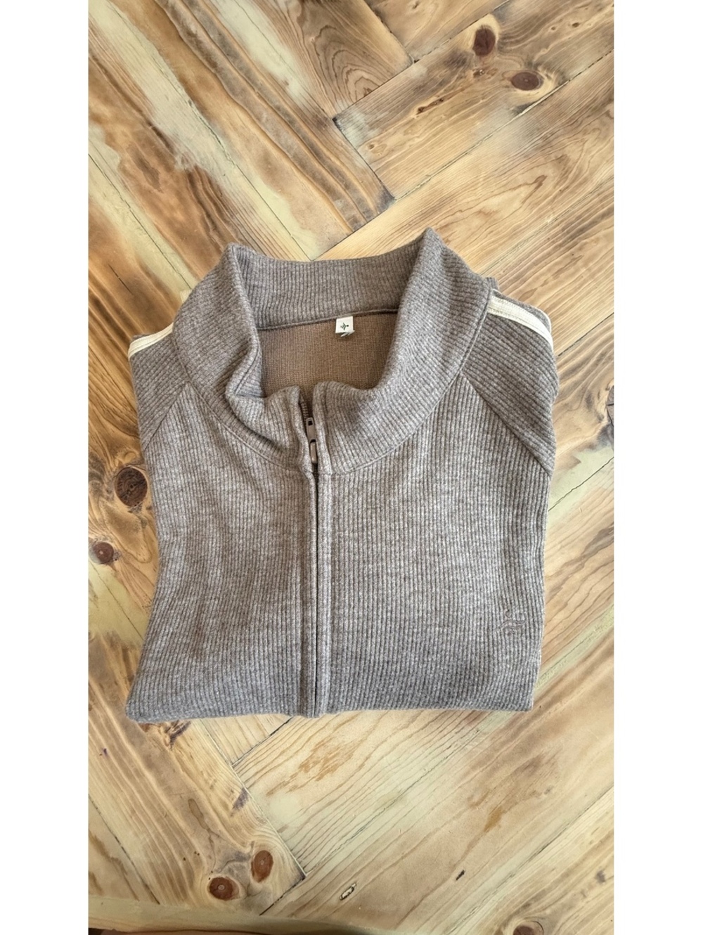 Halara Taupe zip-up track jacket with white side stripes 0531 - Picture 3 of 9